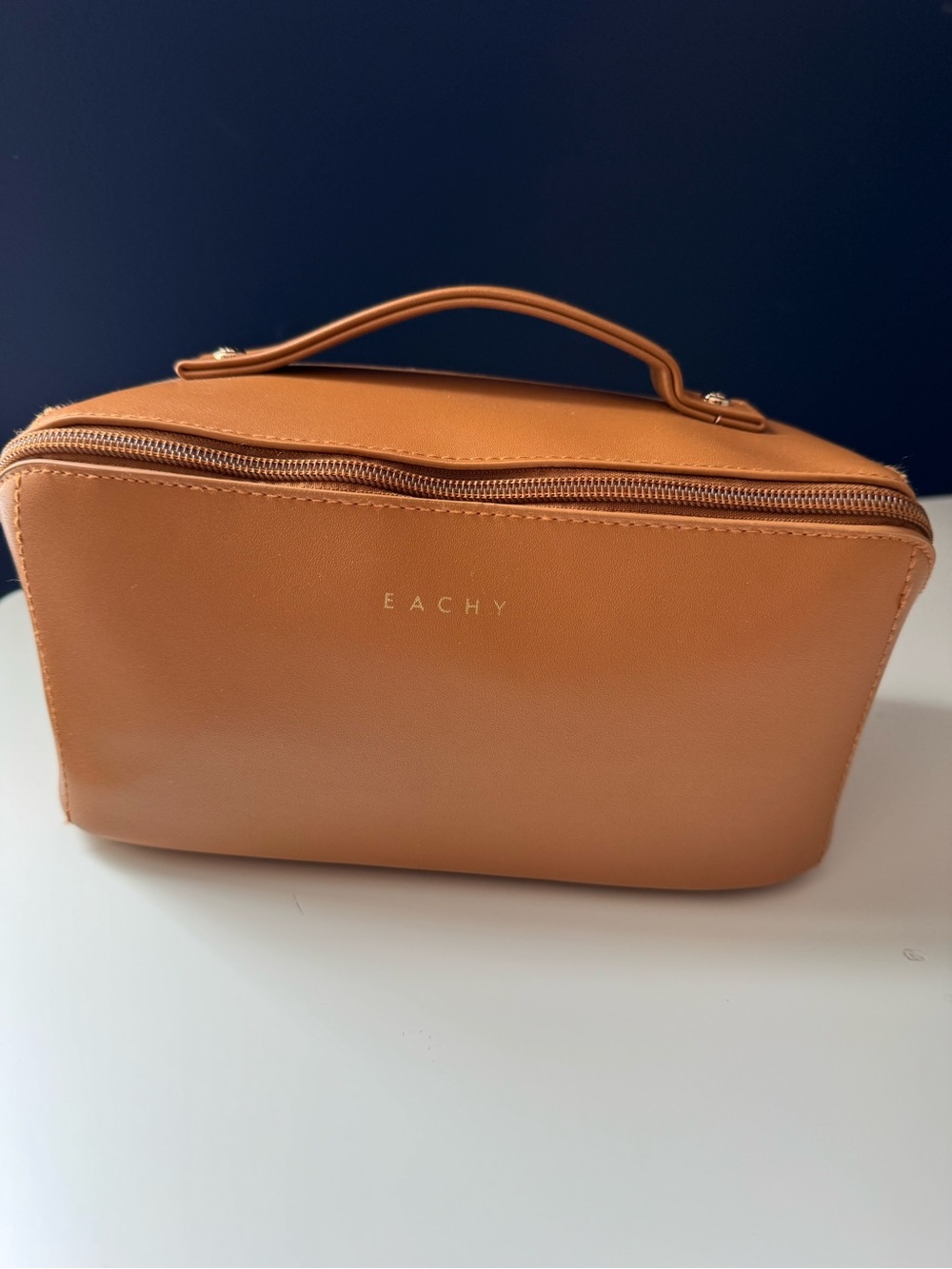 EACHY Travel Makeup Bag – Brown